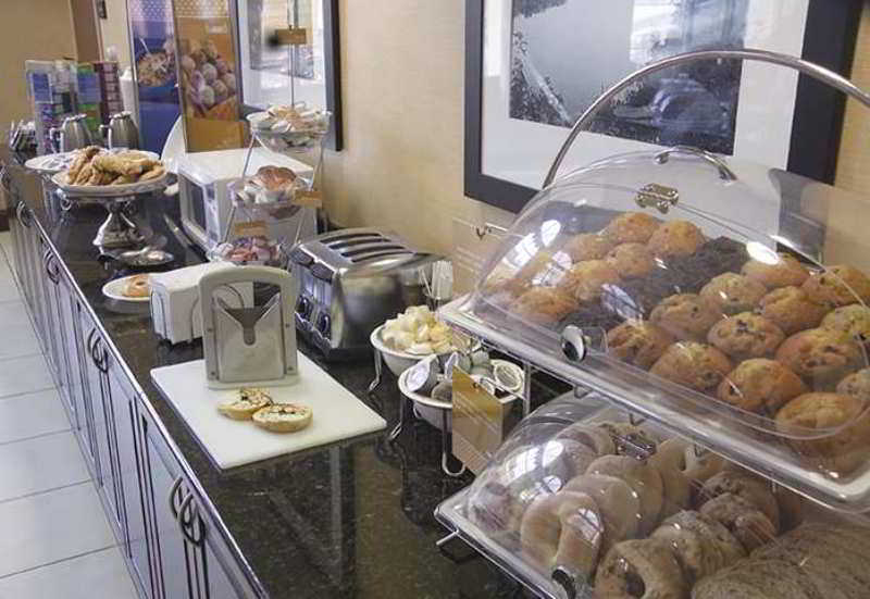 Hampton Inn Schenectady Downtown Екстериор снимка